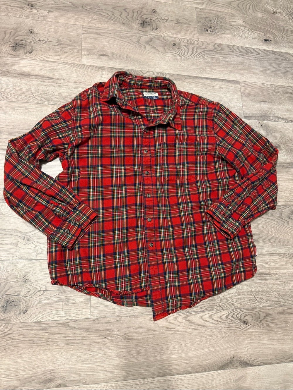 Magellan Red Plaid Long-Sleeve Button-Up Shirt